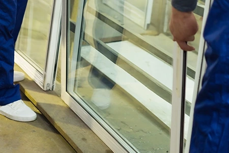 Commercial Glass Repair Technician in Adelaide